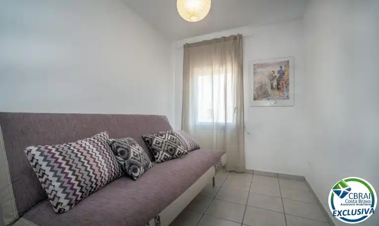 Casa aparellada amb piscina en venda a Muga - Gran Reserva - Badia, imagen 12