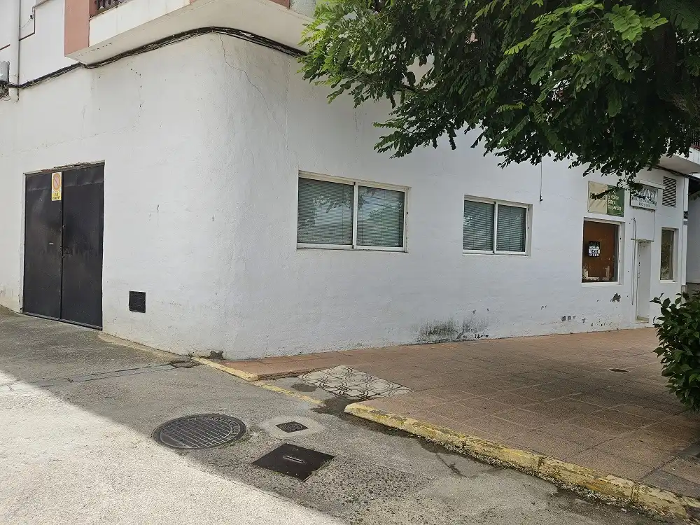Exterior view of Commercial properties for sale in Brozas