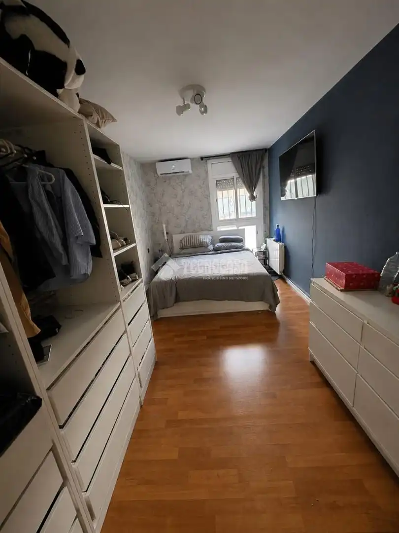 Flat for sale in Sant Andreu, imagen 3