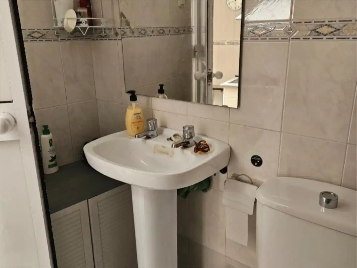 Bathroom of Detached homes for rent in Chipiona  with Air Conditioner