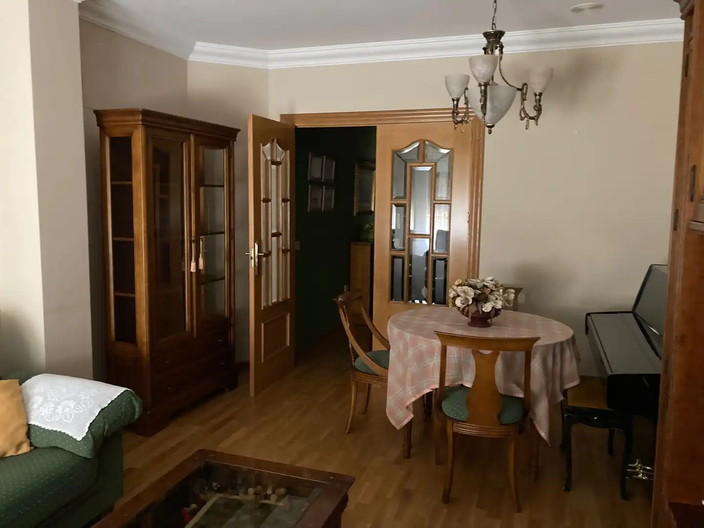 Menjador de Pis de lloguer en Villarrobledo amb Aire condicionat, Calefacció i Parquet