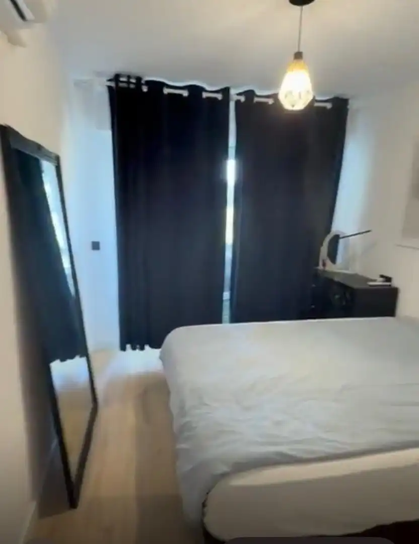 Dormitori de Apartament en venda en Marbella amb Aire condicionat, Calefacció i Terrassa