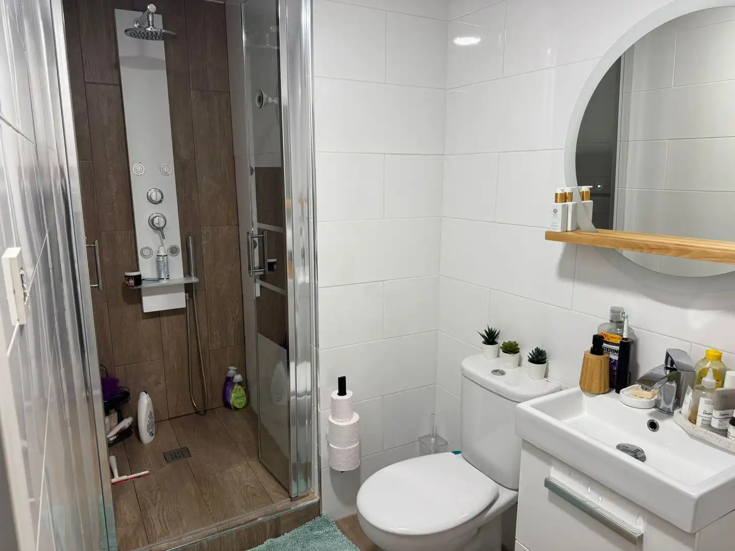 Baño de Apartamento en venta en Barbastro con Aire acondicionado, Calefacción y Trastero