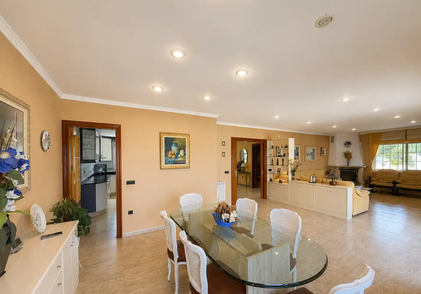 Menjador de Casa o xalet en venda en El Vendrell amb Calefacció, Jardí privat i Terrassa