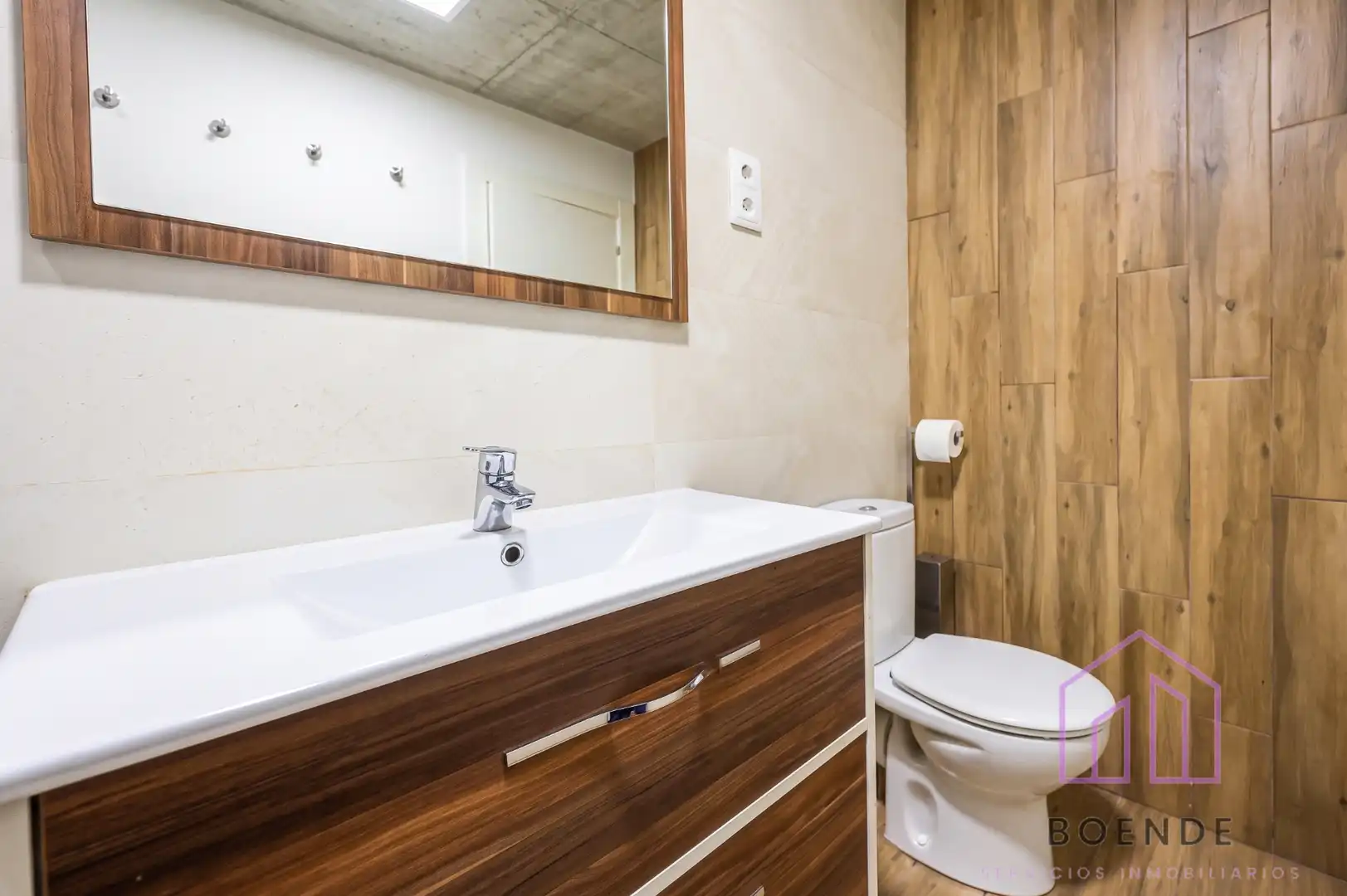 Badezimmer von Loft zum Verkauf in Camarma de Esteruelas mit Klimaanlage, Heizung und Terrasse