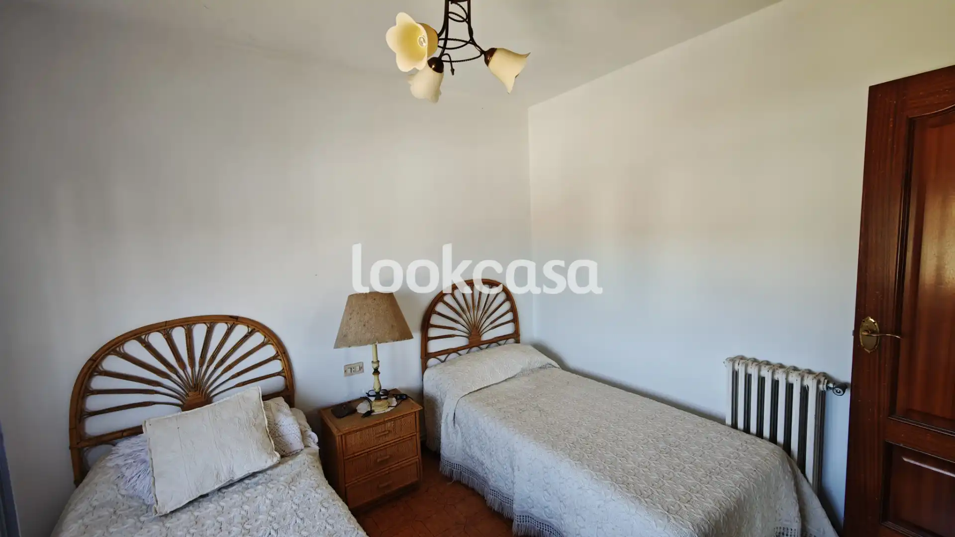 Dormitori de Casa o xalet en venda en Sanxenxo amb Calefacció, Jardí privat i Terrassa