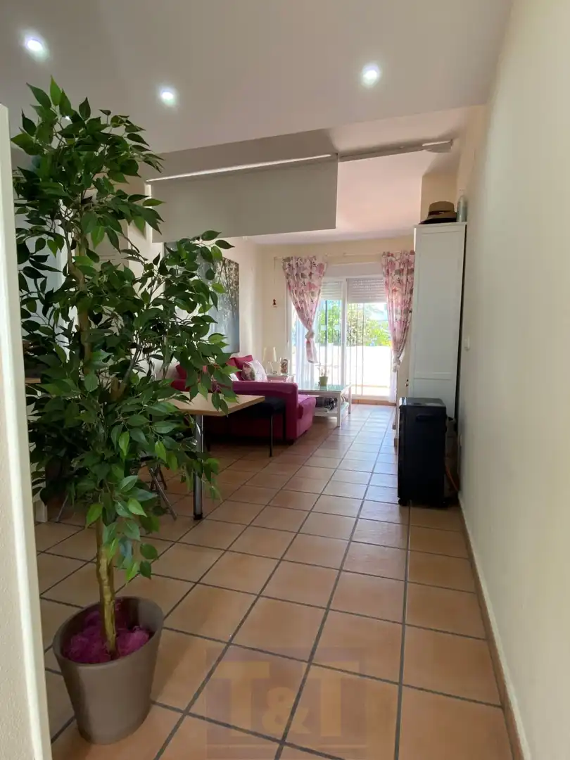 Wohnzimmer von Wohnungen zur Miete in Islantilla mit Terrasse und Abstellraum