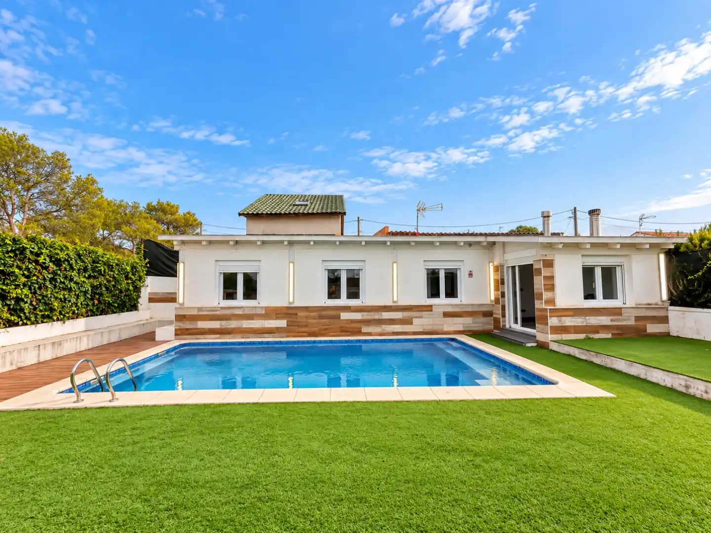 Villa con giardino in vendita a Carrer de la Figuera 46
