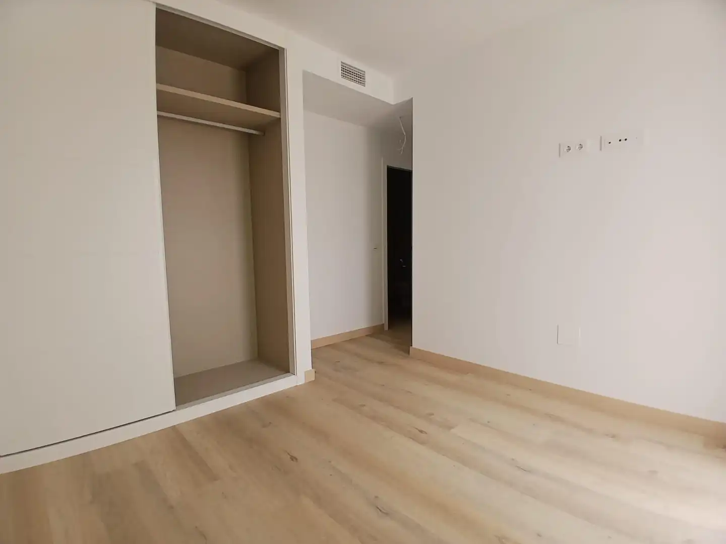 Habitación de Piso en venta en Málaga con Aire acondicionado, Jardín privado y Terraza