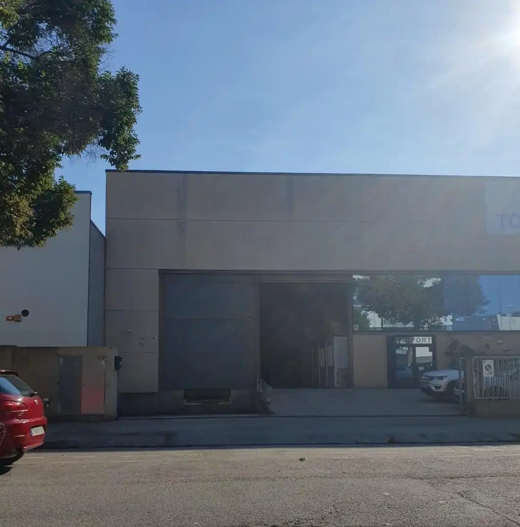 Nau industrial de lloguer a Carrer Carrer Miguel Hernández, imagen 5