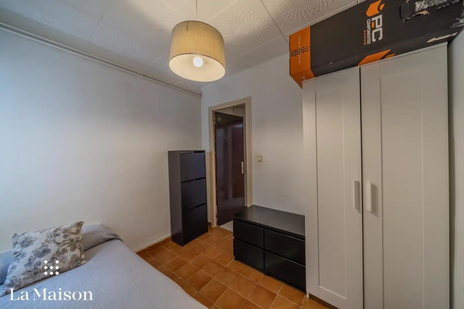 Habitación de Piso en venta en Mataró con Calefacción, Trastero y Amueblado
