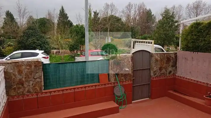 Casa adosada en venda a Carretera de Sevilla - Los Montitos