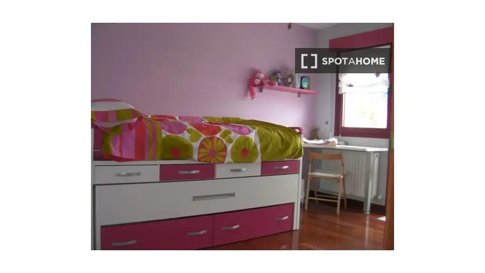 Habitación de Apartamento para compartir en Areatza con Aire acondicionado, Calefacción y Terraza