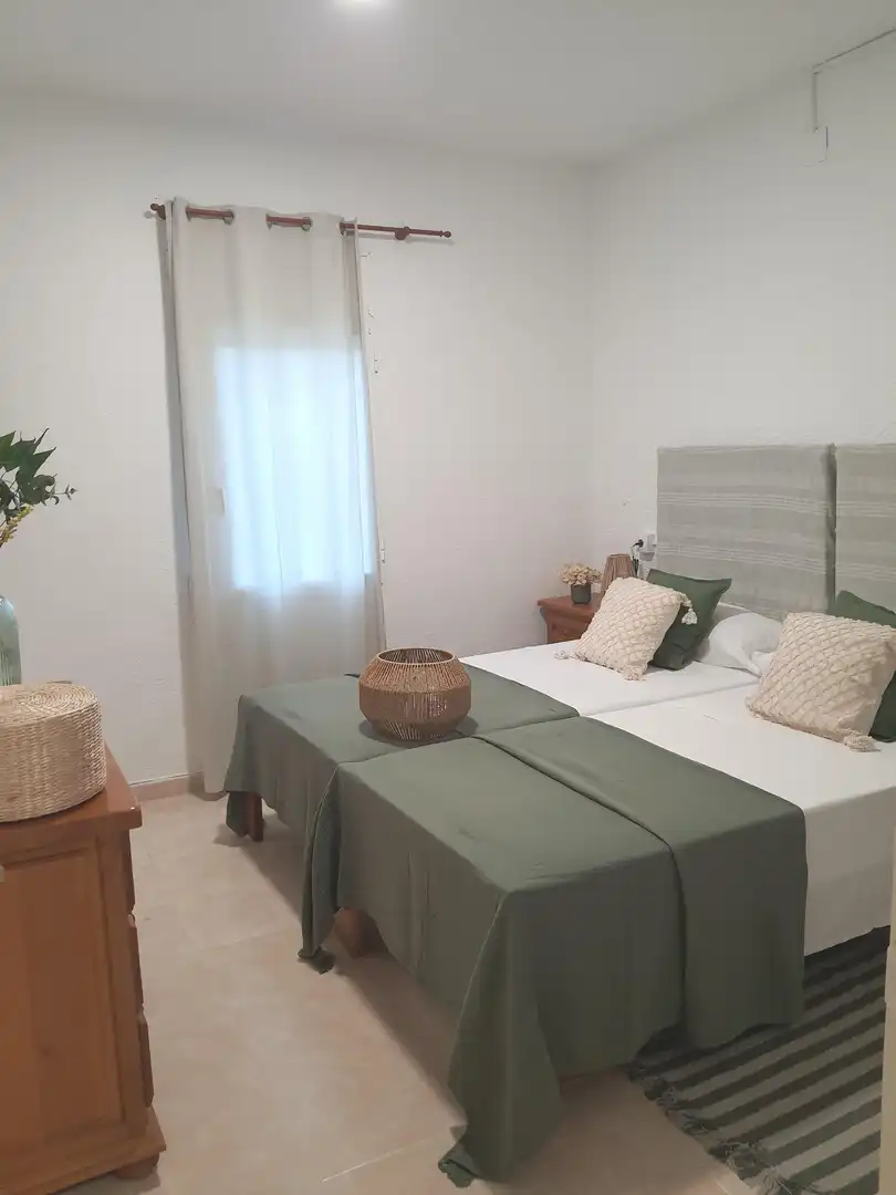 Habitación de Casa o chalet en venta en L'Ametlla de Mar  con Aire acondicionado, Calefacción y Jardín privado