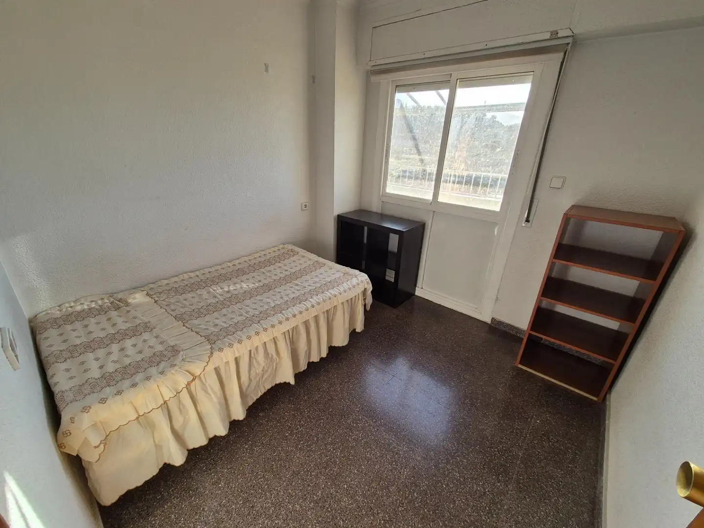 Dormitori de Àtic en venda en Petrer amb Terrassa i Moblat