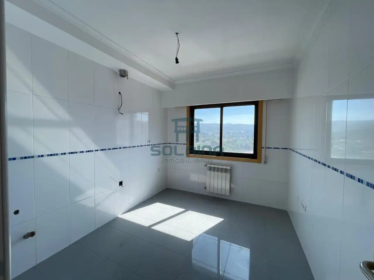 Flat with lift for sale in San Cibrao das Viñas, imagen 5