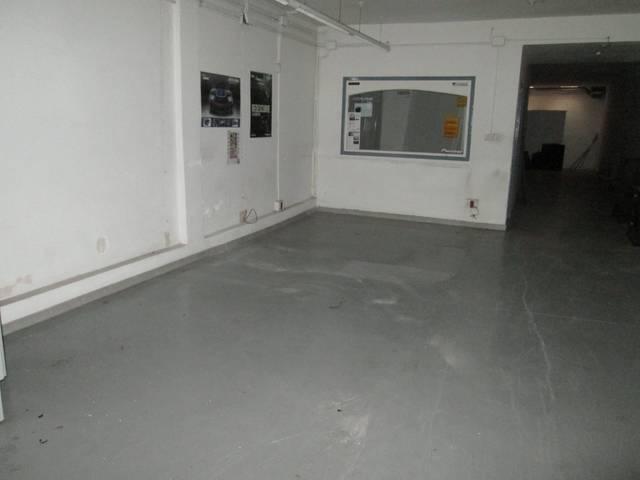 Local comercial en Alquiler en N-340 en El Centre