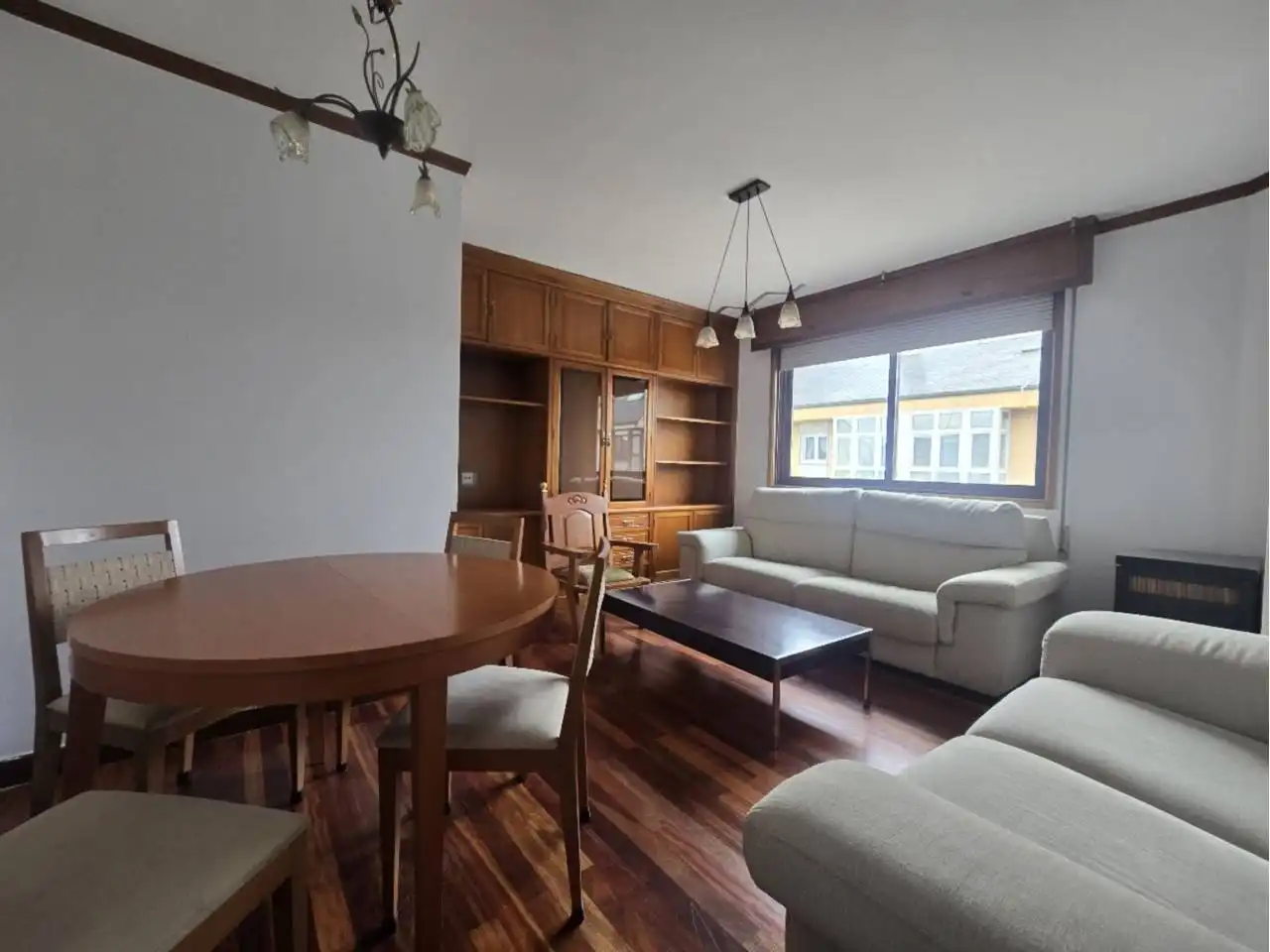Sala de estar de Dúplex en venta en Lugo con Calefacción, Trastero y Amueblado