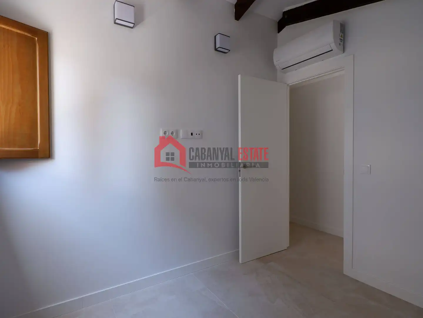Ático en venta en Valencia con Aire acondicionado, Trastero y Balcón