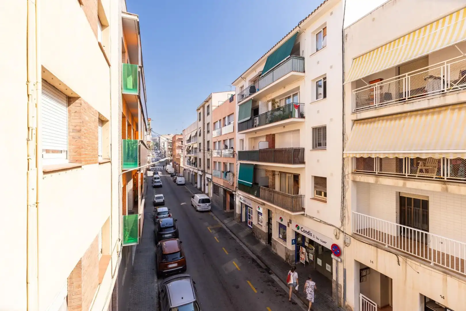 Außenansicht von Maisonette zum Verkauf in Mataró mit Klimaanlage, Möbliert und Balkon