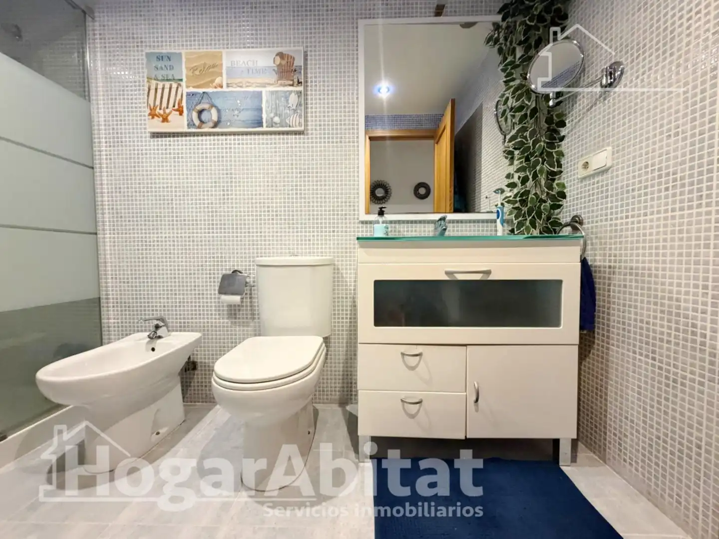 Badezimmer von Dachboden zum Verkauf in Vilamarxant mit Klimaanlage und Terrasse