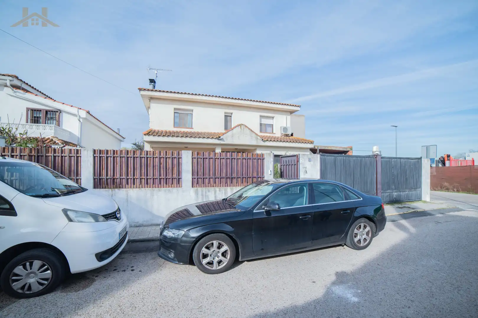 Exterior view of Houses for sale in Ugena  with Air Conditioner, Heating and Private garden