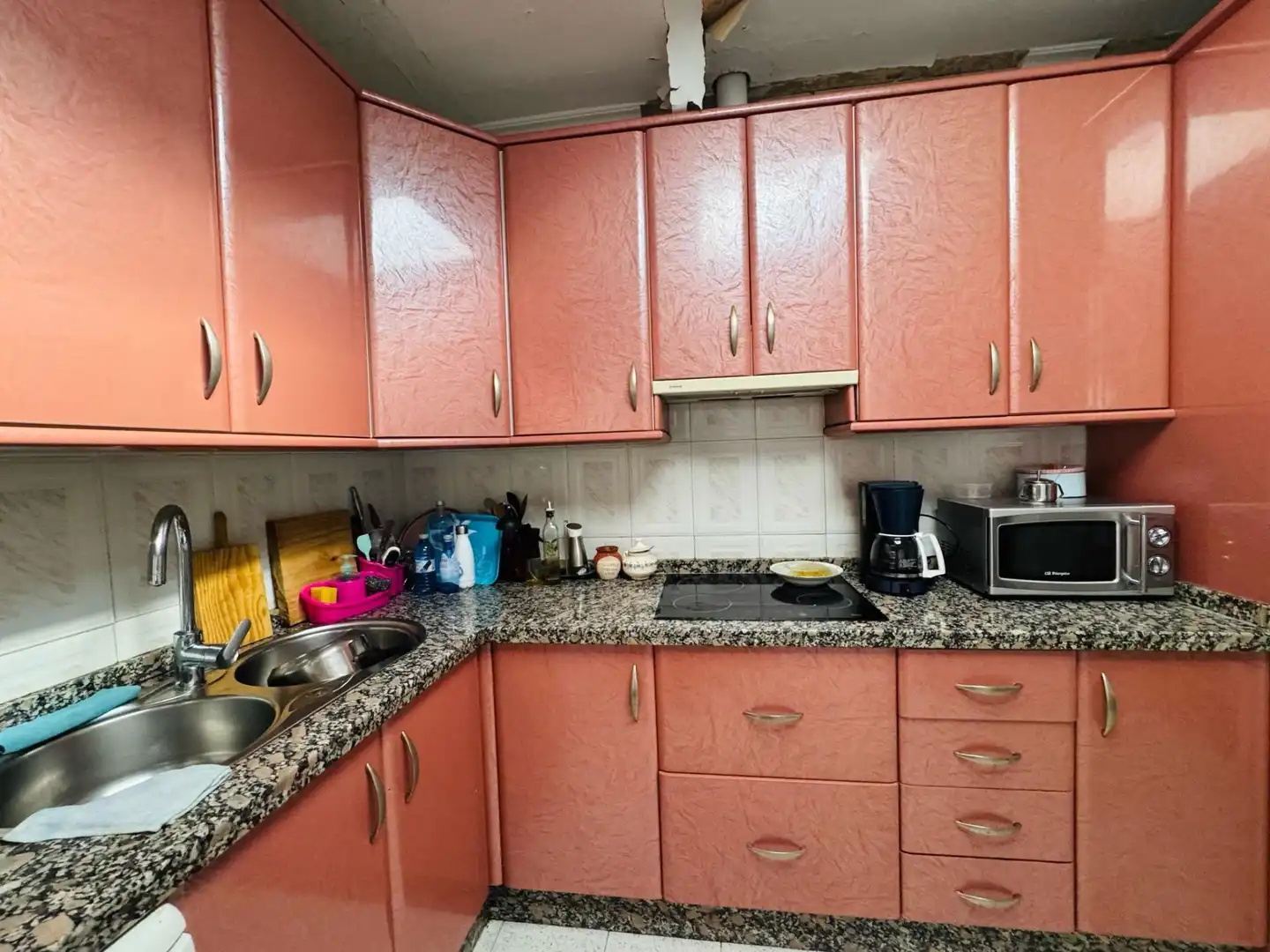Cuina de Casa o xalet en venda en Mérida amb Terrassa i Traster