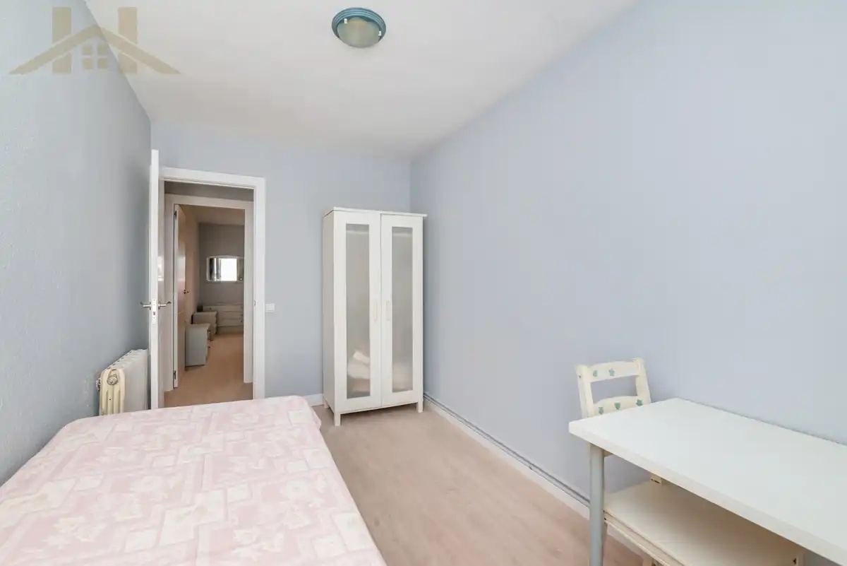 Bedroom of Flat for sale in Leganés  with Heating, Terrace and Storage room