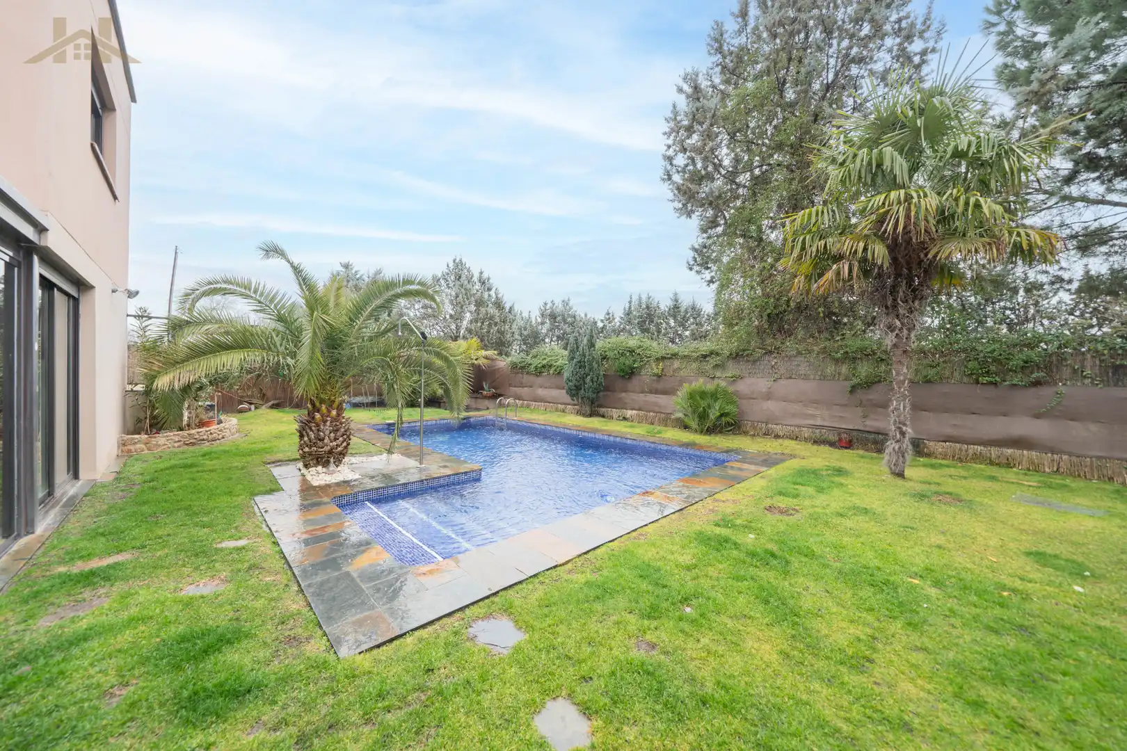 Piscina de Casa o xalet en venda en Villanueva del Pardillo amb Aire condicionat, Calefacció i Jardí privat