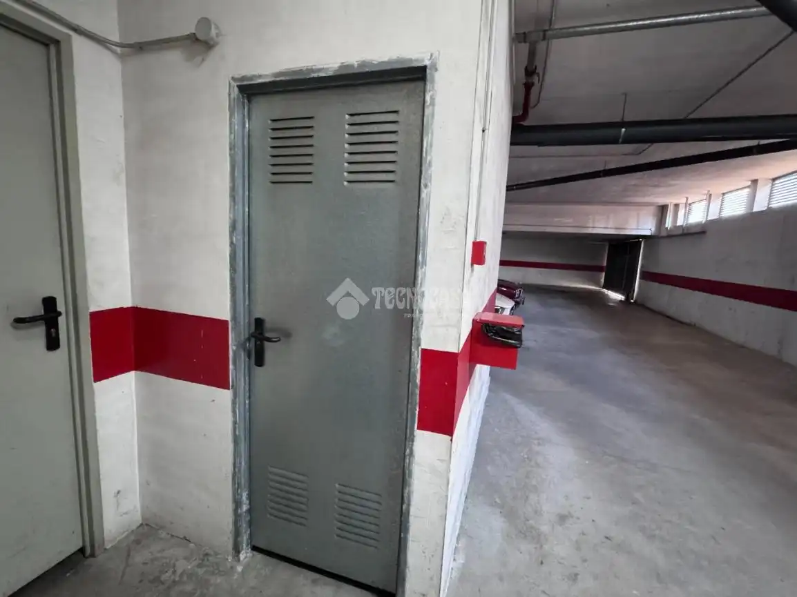 Parkplatz von Wohnung zum Verkauf in Villaquilambre mit Heizung und Abstellraum