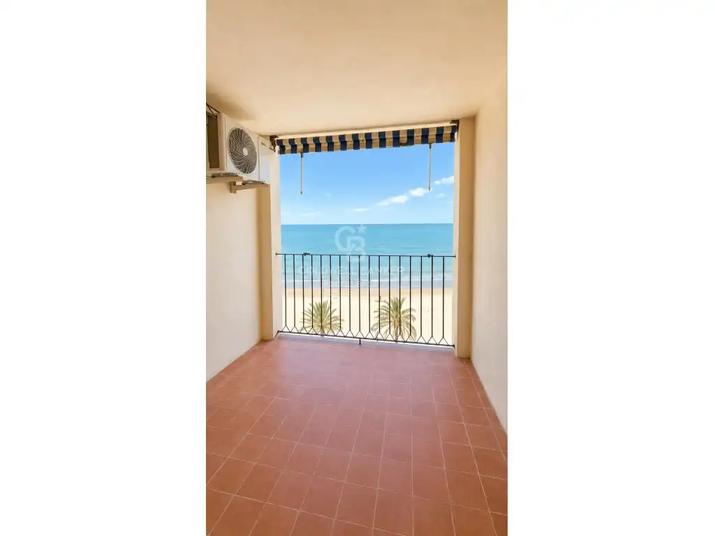 Habitación de Piso en venta en Alboraya con Aire acondicionado, Terraza y Horno