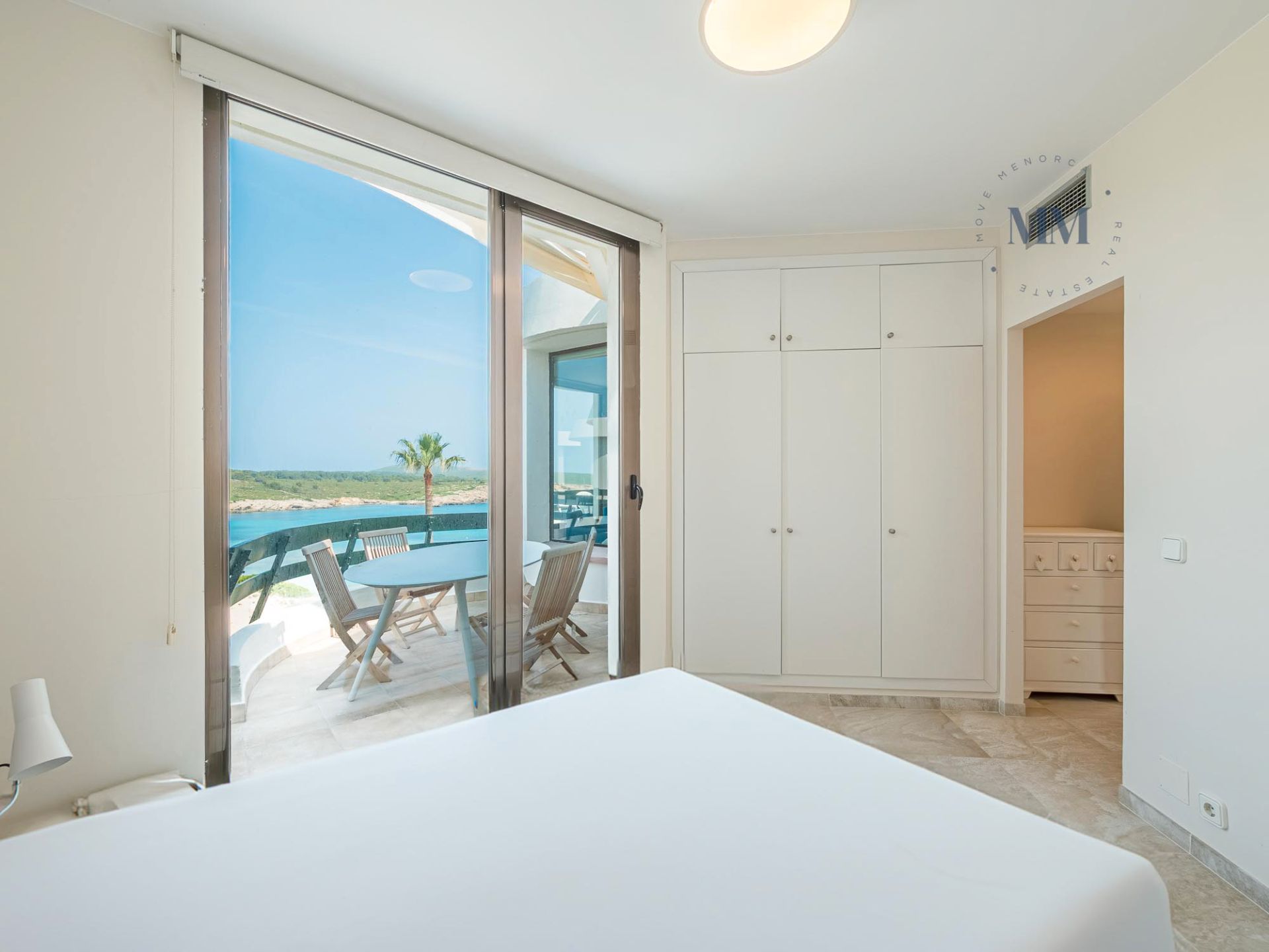 Dormitori de Apartament en venda en Es Mercadal amb Aire condicionat, Terrassa i Moblat