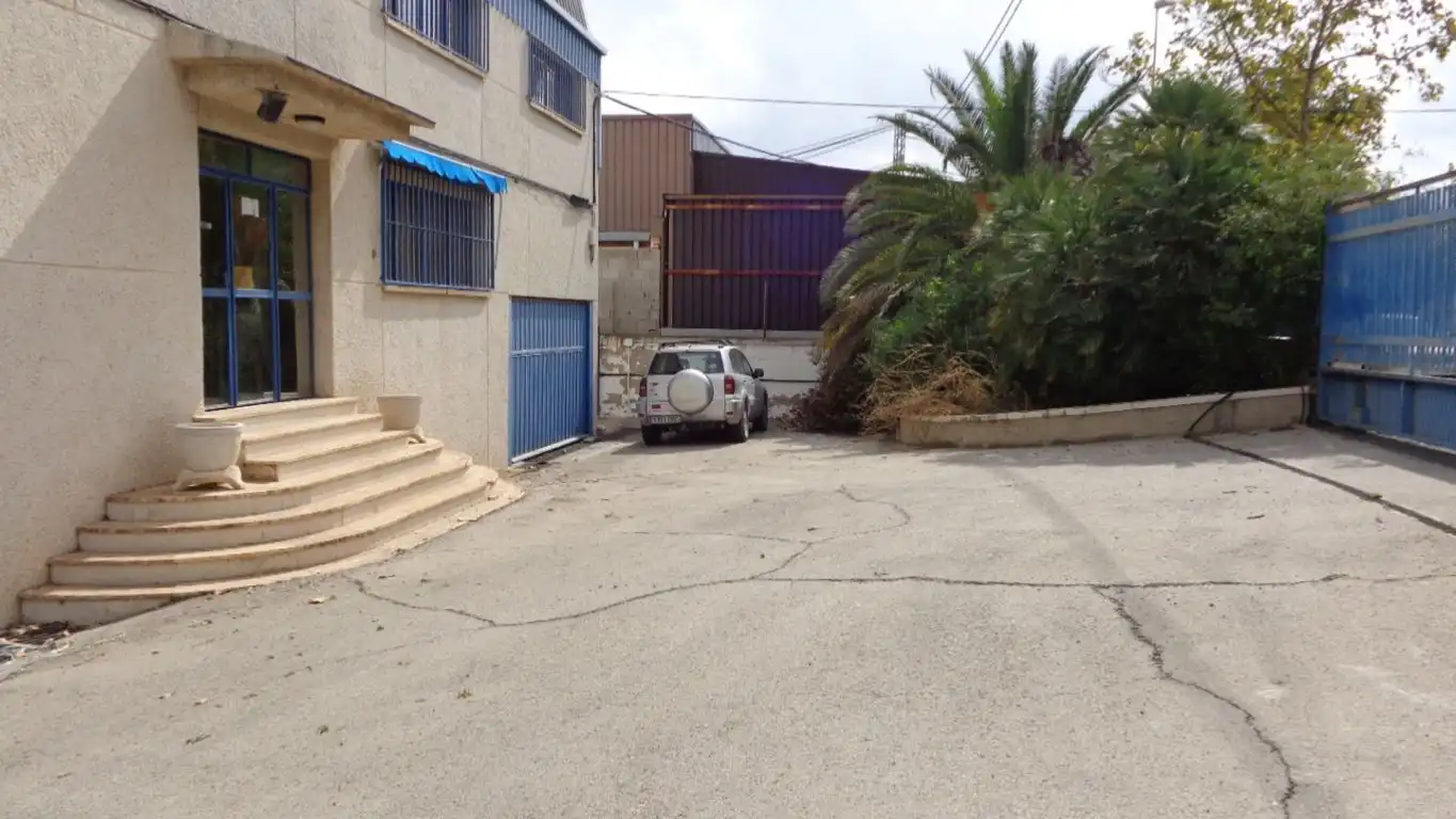 Nave industrielle à vendre à Campo Alto - Club de Campo, imagen 2
