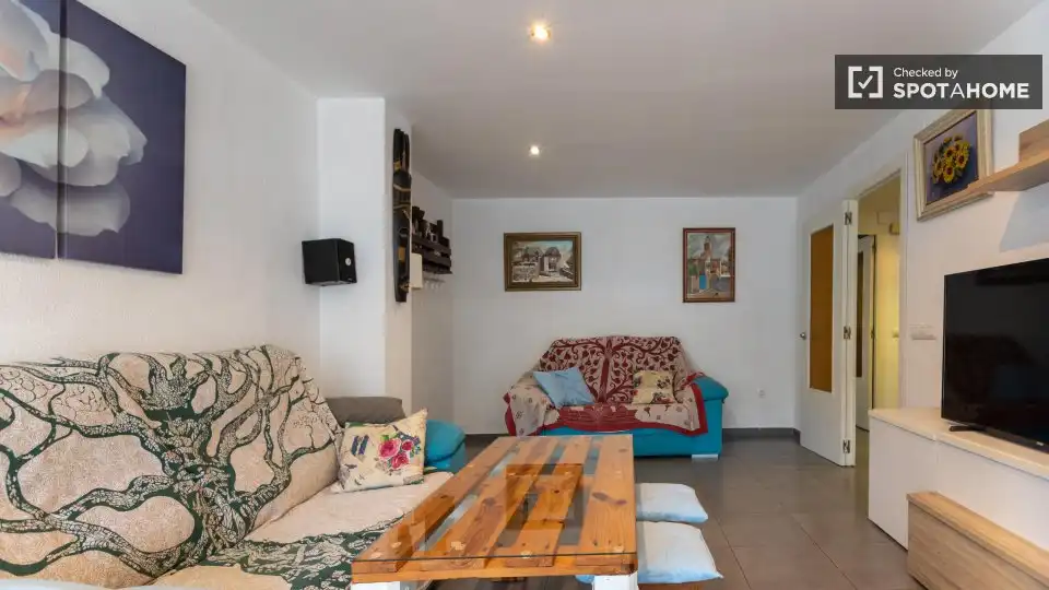 Room in Ciutat Fallera