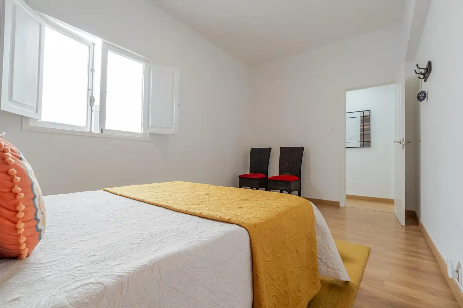 Schlafzimmer von Wohnung zum Verkauf in Las Palmas de Gran Canaria mit Parkett, Abstellraum und Möbliert