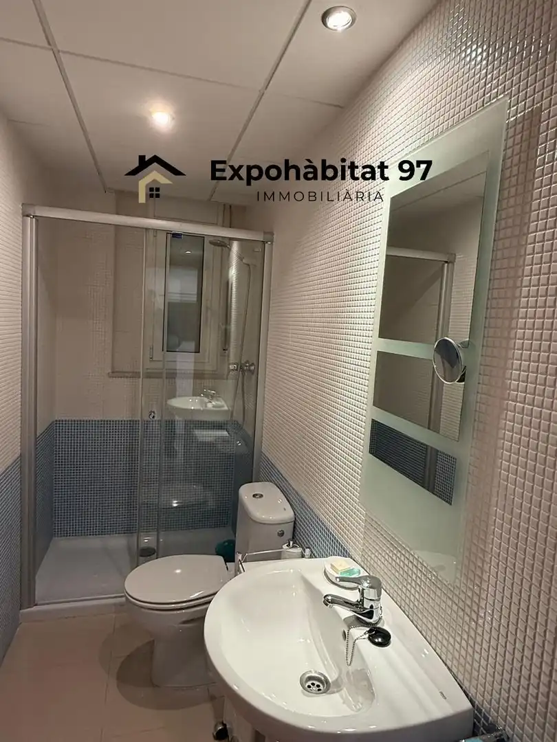 Apartamento con terraza en venta en Carrer BRUSSEL·LES 51, imagen 9