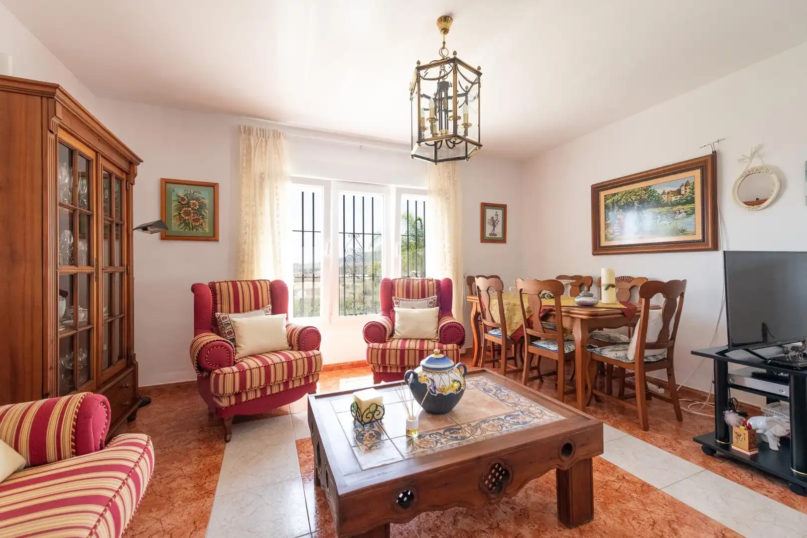 Comedor de Casa o chalet en venta en Alhaurín de la Torre con Aire acondicionado, Jardín privado y Terraza