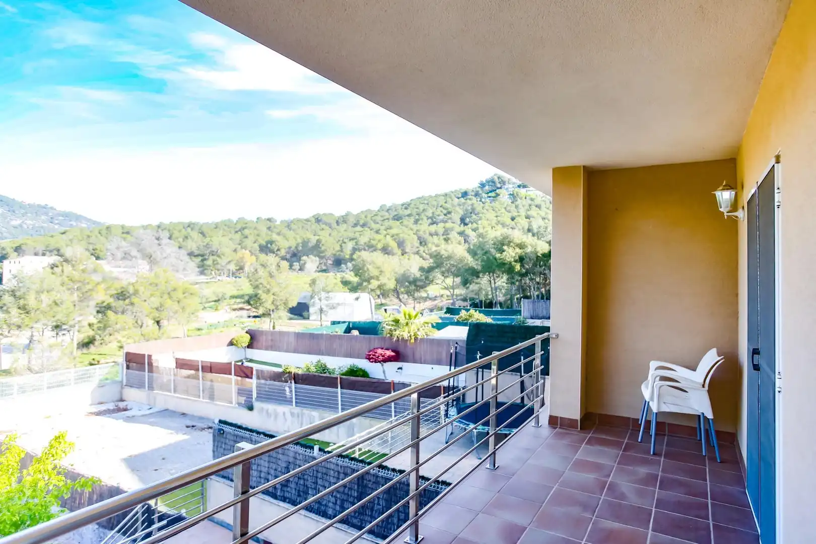 Terrassa de Casa adosada en venda en Canyelles amb Calefacció, Terrassa i Piscina