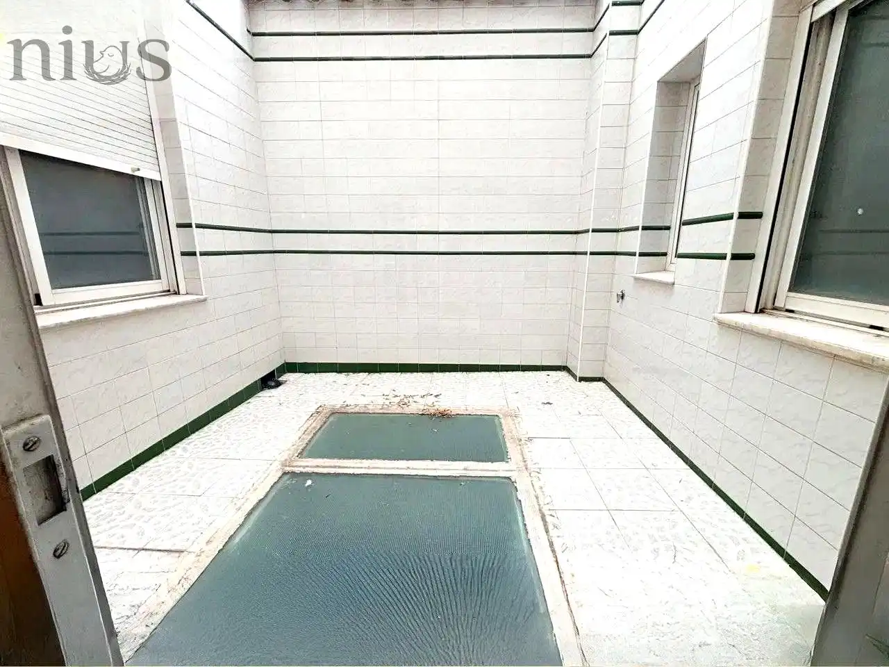Bany de Pis en venda en Silla amb Aire condicionat i Terrassa