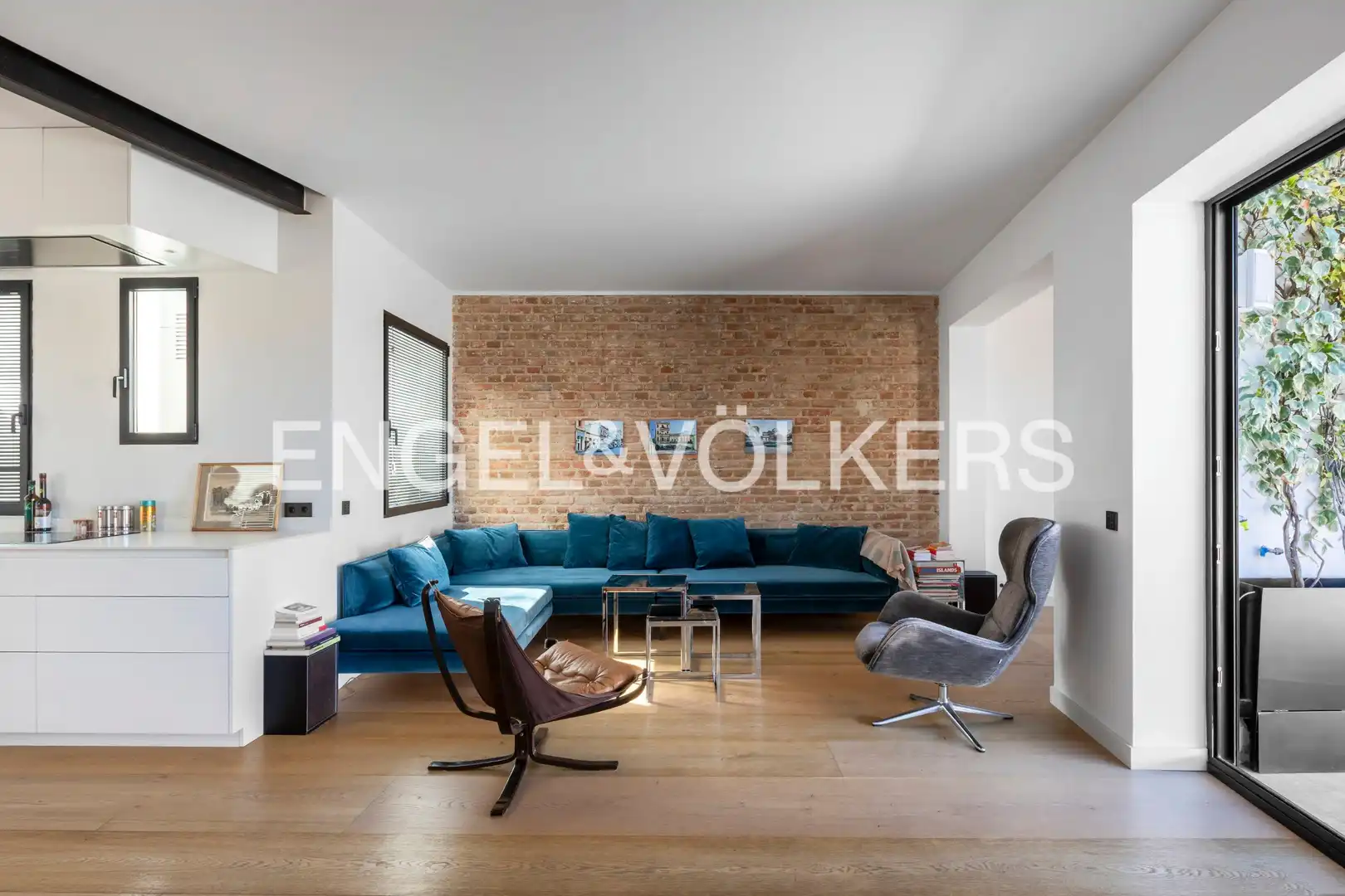 Sala d'estar de Àtic en venda en Madrid amb Aire condicionat, Calefacció i Terrassa