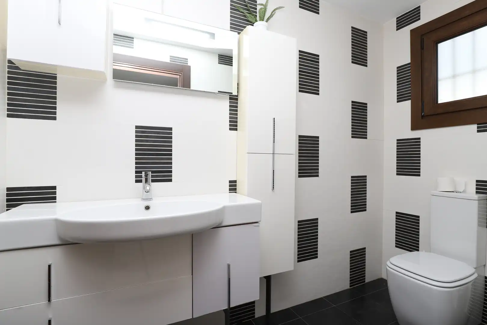 Bathroom of Houses for rent in Mijas  with Air Conditioner, Heating and Terrace