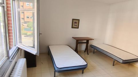 Photo 3 of Flat for rent in Calle de Piqueras, La Estrella, Logroño