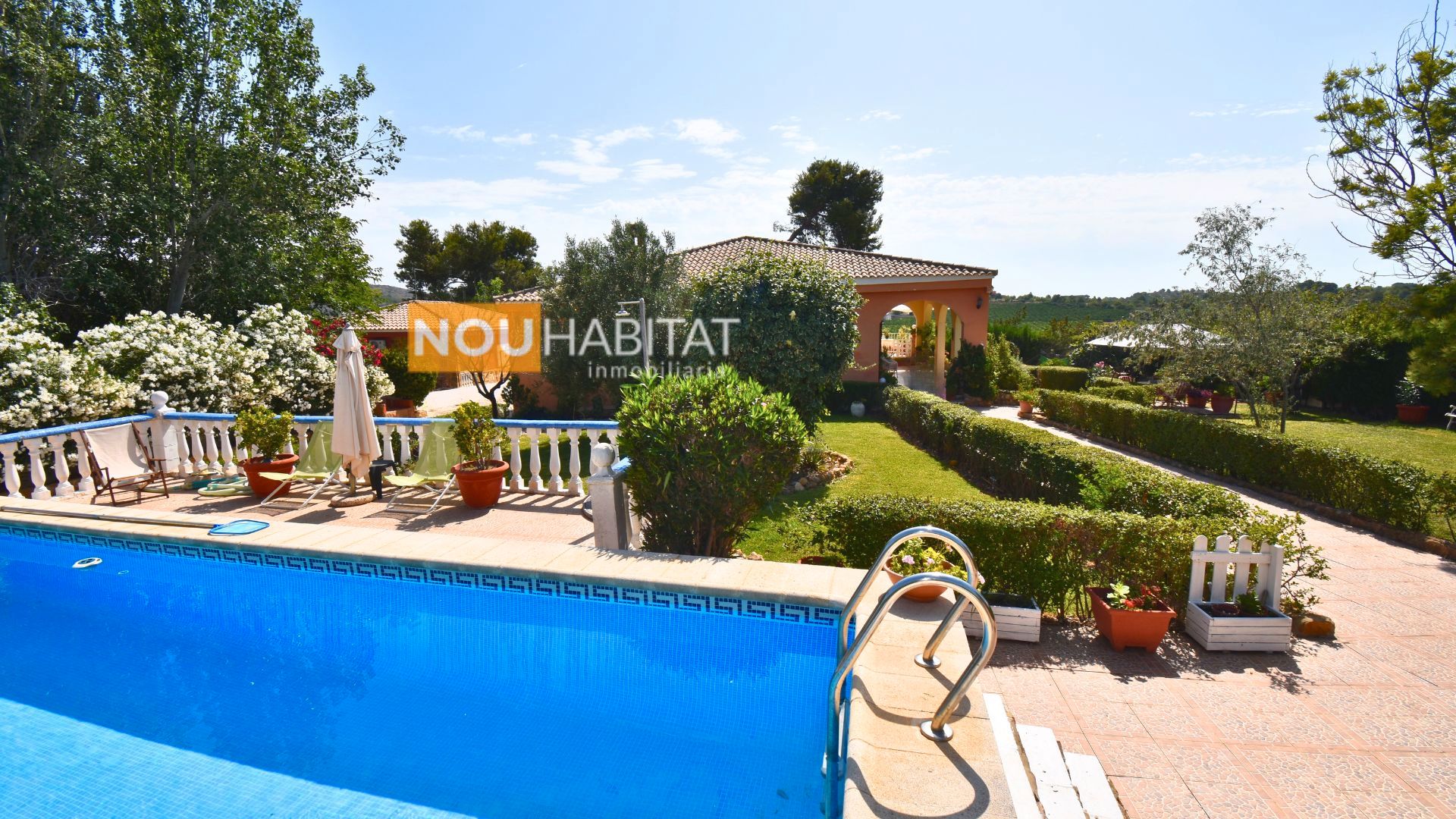 House or chalet for sale in Torrent  with Private garden, Terrace and Storage room