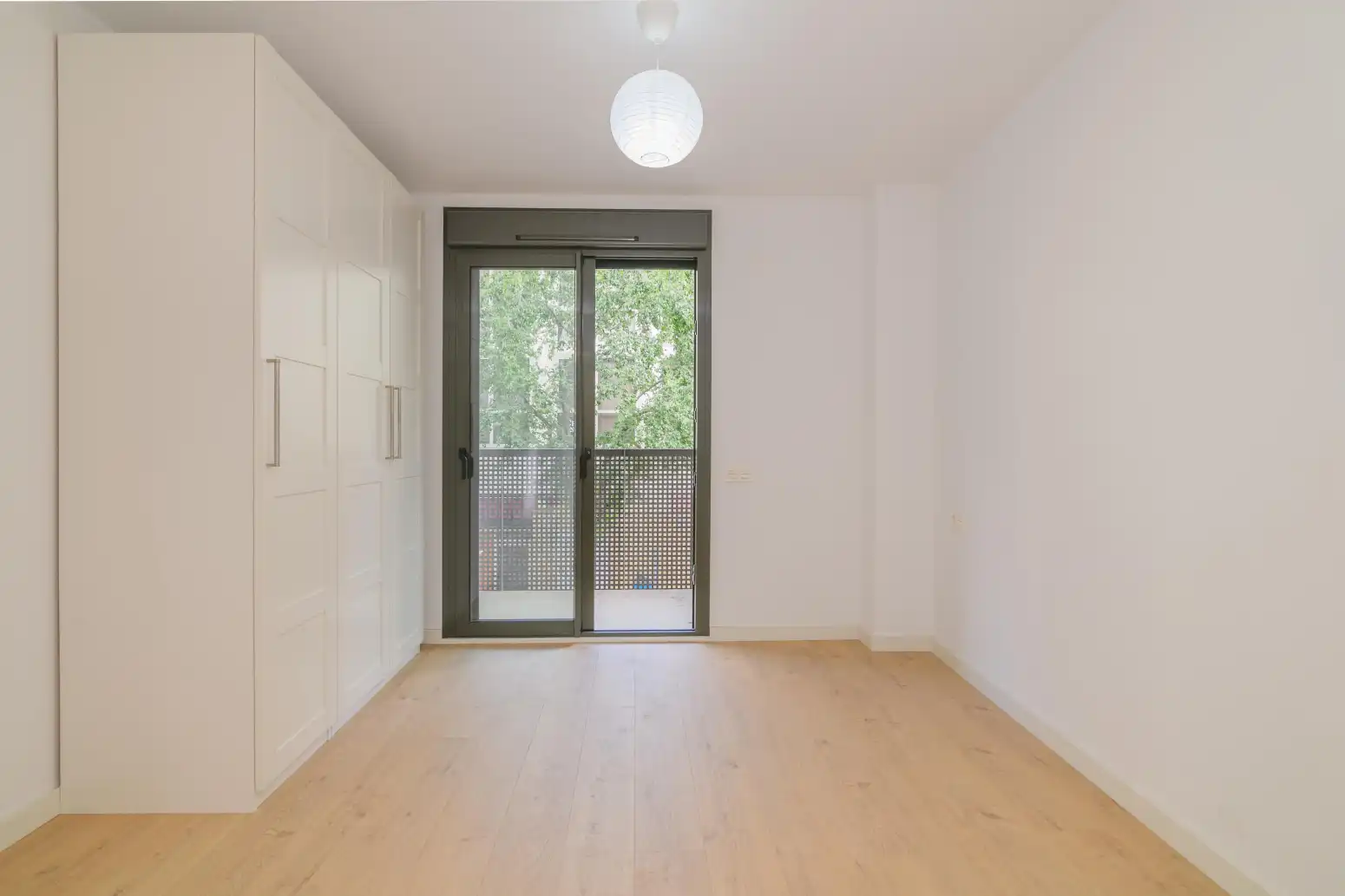 Bedroom of Flat for sale in Sant Boi de Llobregat  with Air Conditioner, Heating and Balcony