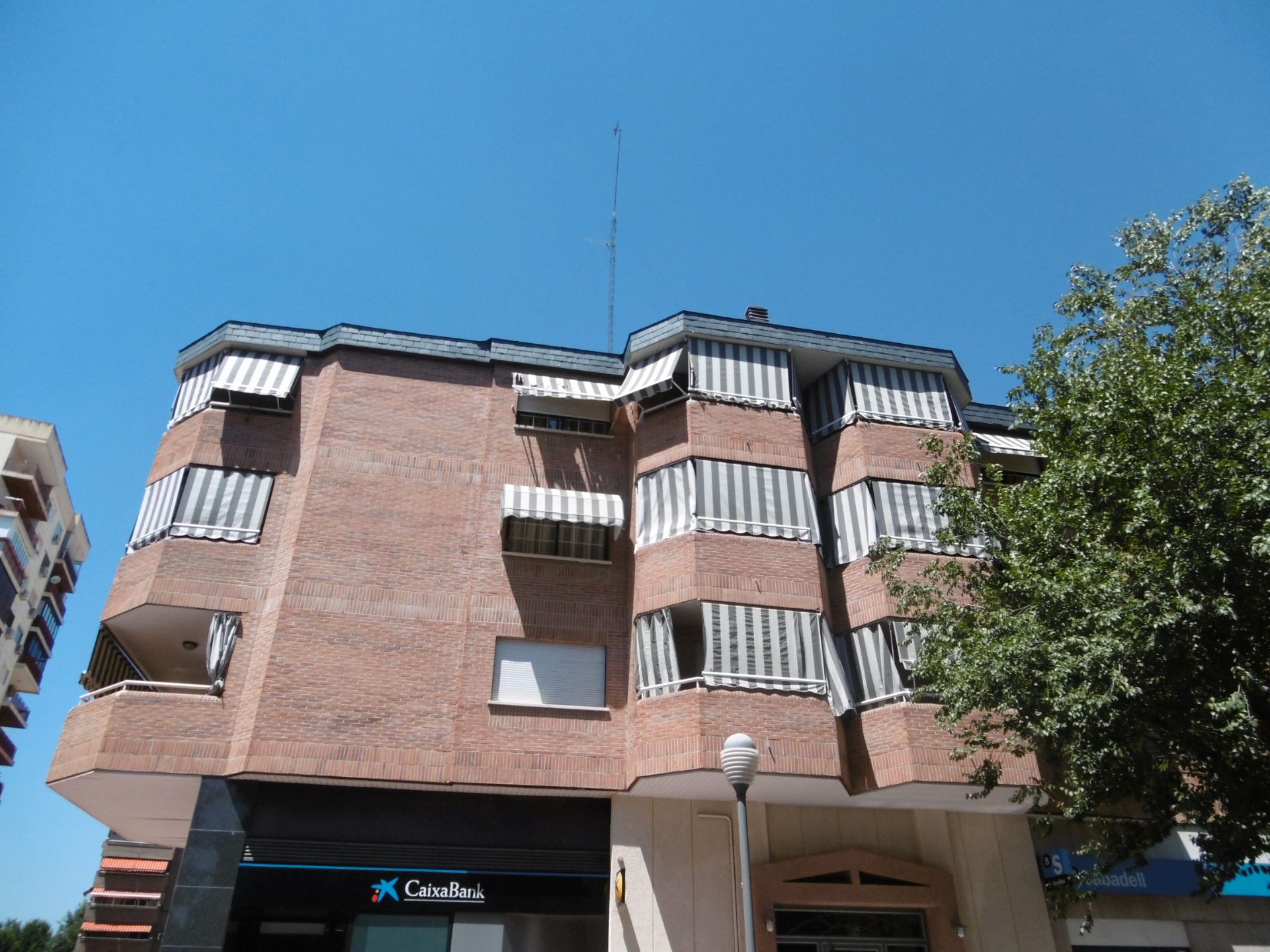 Exterior view of Flat for sale in Coslada  with Air Conditioner, Heating and Terrace