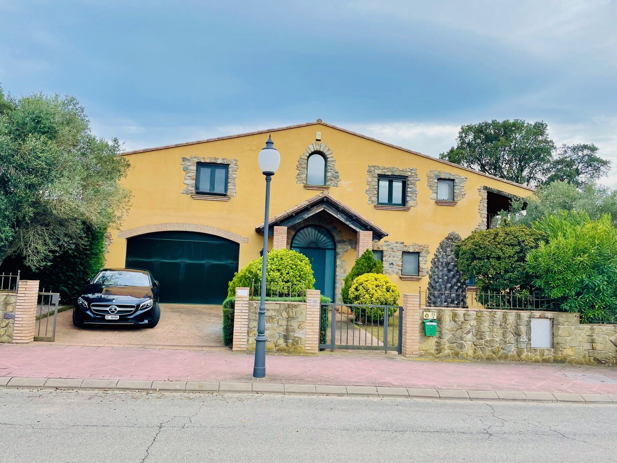 Exterior view of House or chalet for sale in Peralada  with Air Conditioner, Heating and Private garden