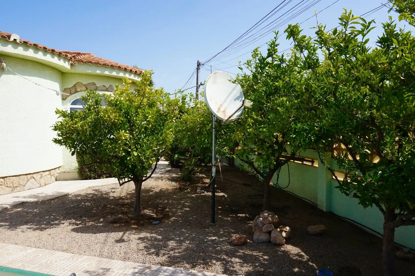 Jardí de Casa o xalet en venda en Mont-roig del Camp amb Calefacció, Jardí privat i Traster