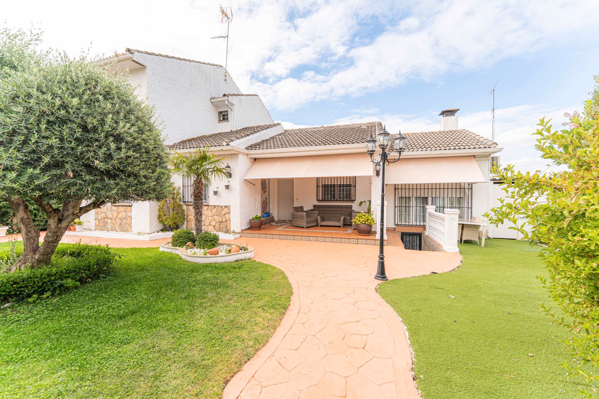 Garden of House or chalet for sale in Navalcarnero  with Air Conditioner, Heating and Private garden