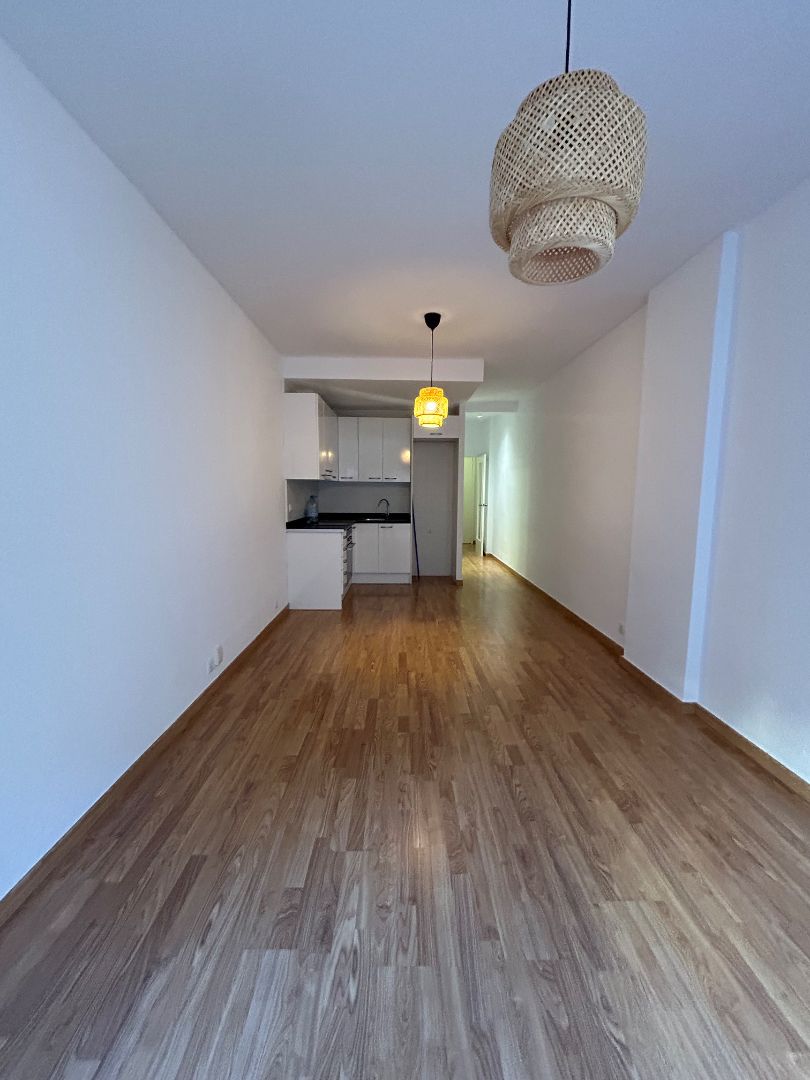 Loft to rent in  Barcelona Capital  with Oven and Balcony