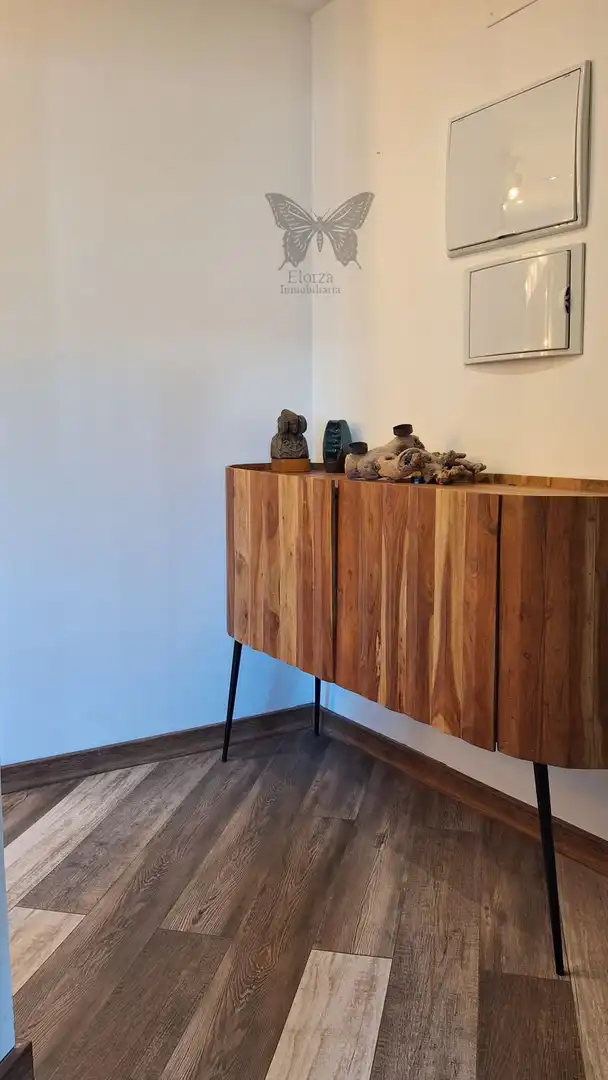 Sala de estar de Piso de alquiler en Oviedo  con Amueblado y Balcón